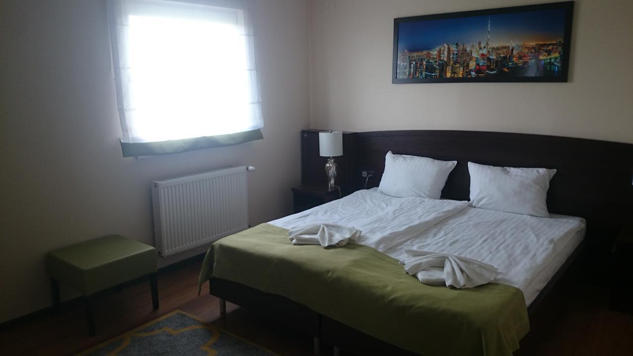 Aparthotel Travel Krakow Room photo